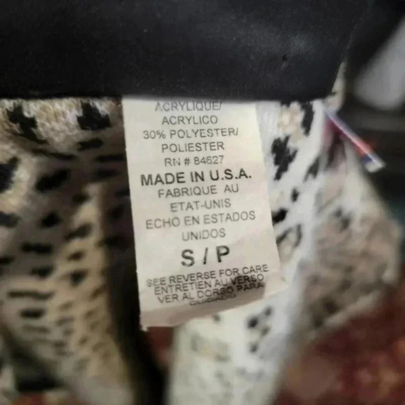 Vintage 1990s Leopard Animal Print Cobblestone Canyon Cheetah Faux Fur Vest - S - Picture 10 of 10